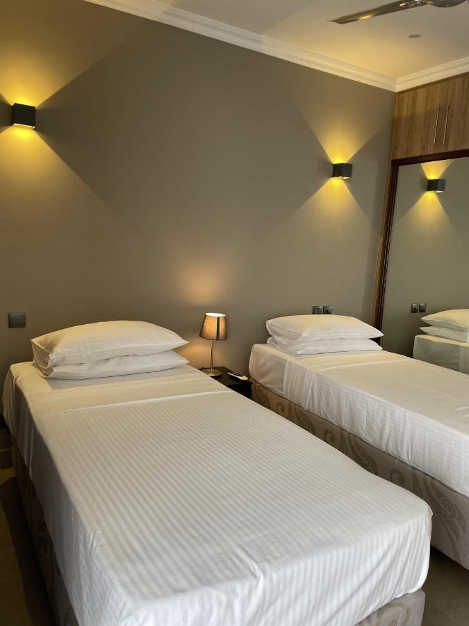 B Holiday Apartments Beau Vallon  Zewnętrze zdjęcie