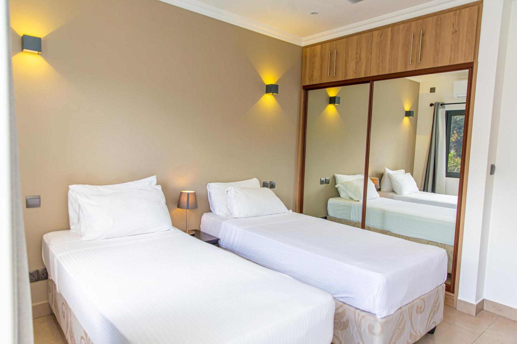 B Holiday Apartments Beau Vallon  Zewnętrze zdjęcie