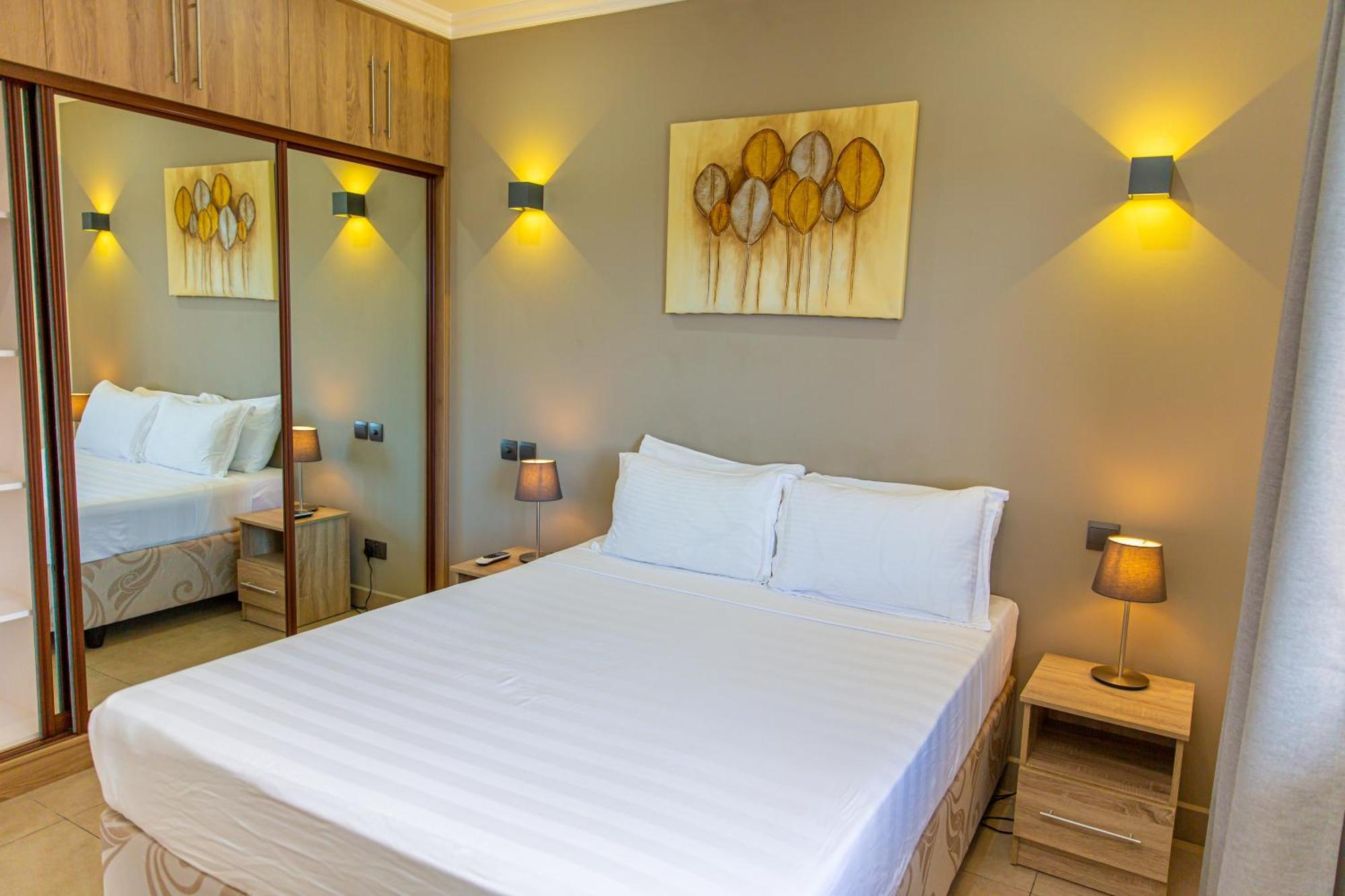 B Holiday Apartments Beau Vallon  Zewnętrze zdjęcie